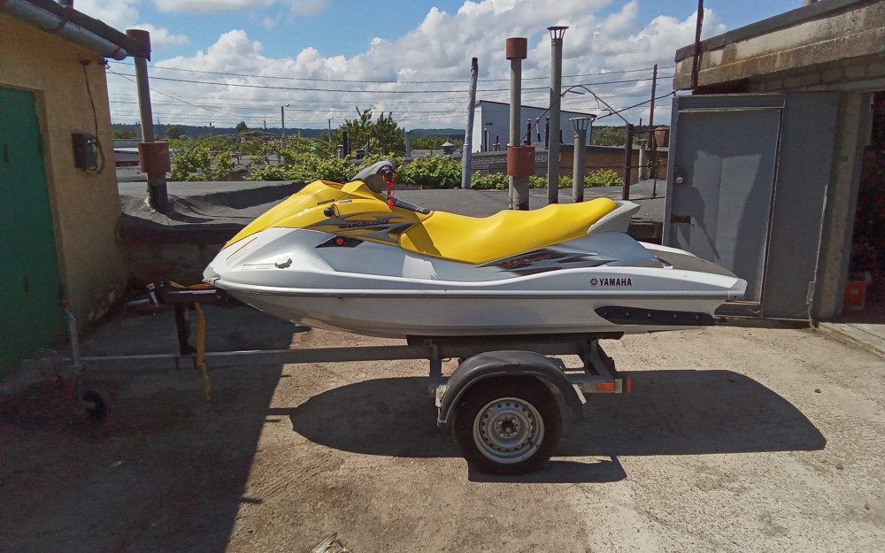 gidrocikl-yamaha-vx700