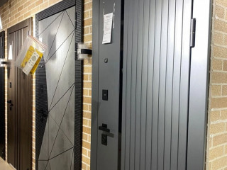 nadeznye-vxodnye-dveri-ot-proizvoditelia-v-krivom-roge