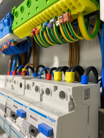 professionalnyi-elektrik-krivoi-rog-big-0