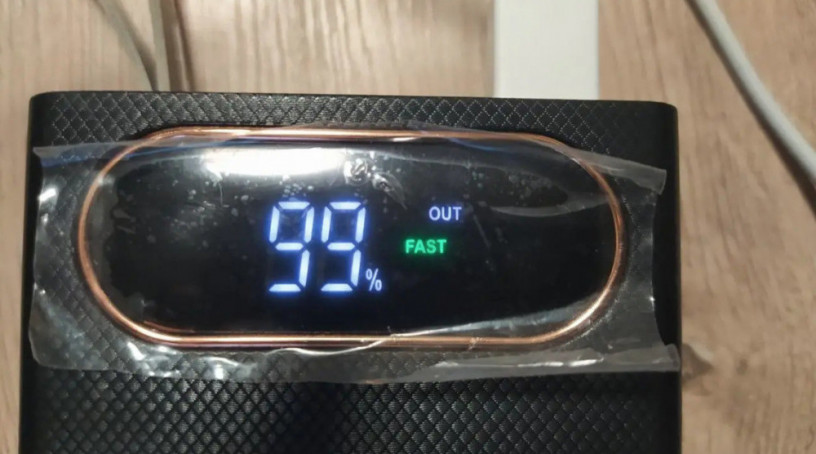 korpus-power-bank-na-16-akumuliatoriv-18650-big-2