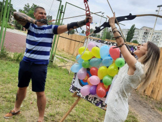 akciia-dlia-zakoxanix-par-strili-amura-podarunkovii-sertifikat