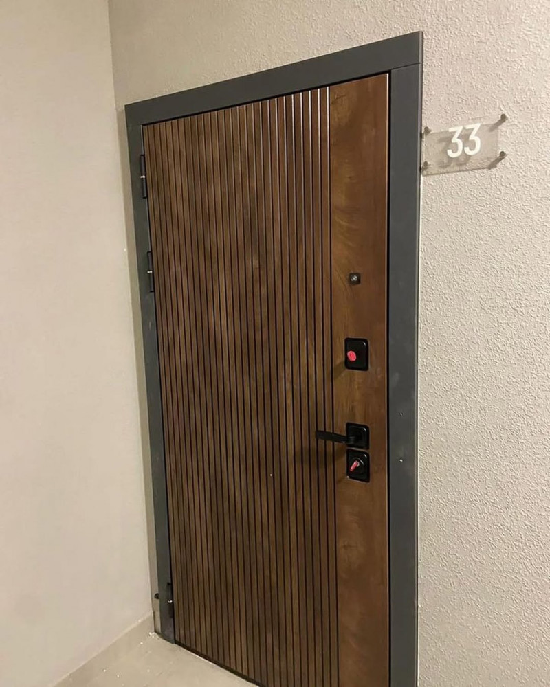 kupit-dveri-vxodnye-gotovye-ili-izgotovit-v-krivom-roge