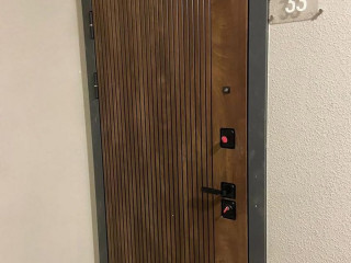 kupit-dveri-vxodnye-gotovye-ili-izgotovit-v-krivom-roge