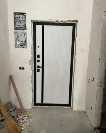 kupit-dveri-vxodnye-gotovye-ili-izgotovit-v-krivom-roge-big-1