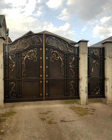 metalliceskie-vorota-v-krivom-roge-big-3