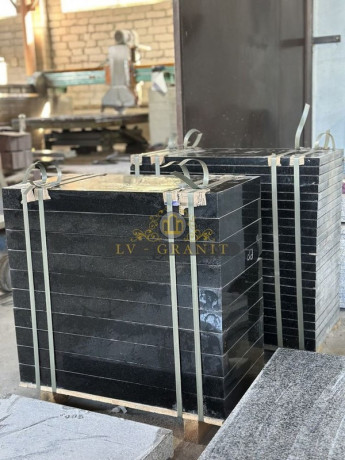 pamiatniki-z-granitu-granit-optom-vid-lv-granit-big-0