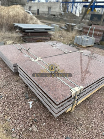 pamiatniki-z-granitu-granit-optom-vid-lv-granit-big-3