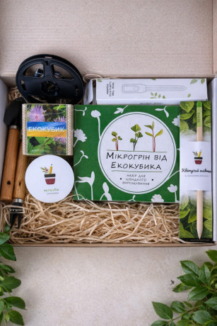 kvituci-podarunkovi-nabori-na-8-bereznia-ecobloom-big-3