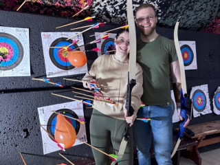 pobacennia-zi-strilboiu-z-luka-v-kijevi-nezvicainii-format-dlia-dvox