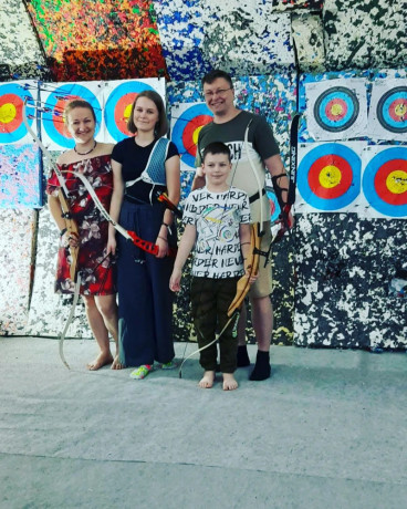 simeinii-vidpocinok-u-kijevi-strilba-z-luka-dlia-ditei-i-doroslix-big-0