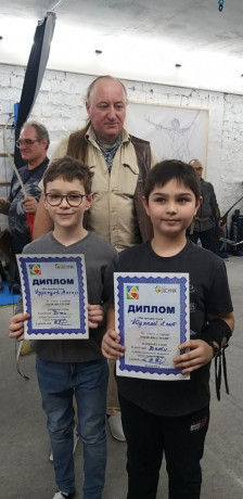 simeinii-vidpocinok-u-kijevi-strilba-z-luka-dlia-ditei-i-doroslix-big-3