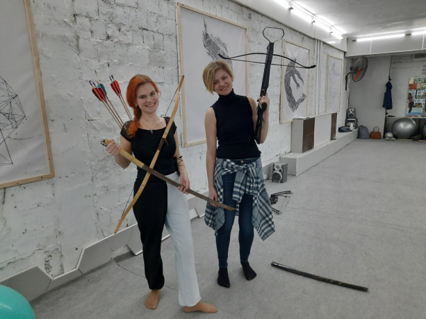 kudi-piti-z-druziami-v-kijevi-strilba-z-luka-v-klubi-lucnik-big-3