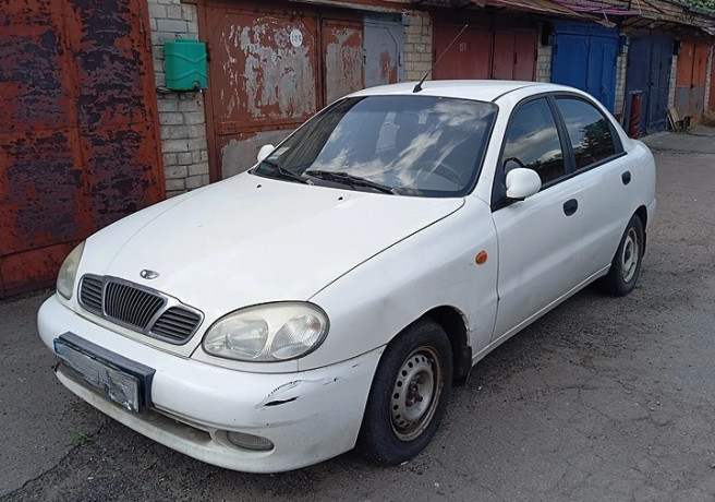 prodam-avtomobil-daewoo-sens-model-t13110-2004r-big-0