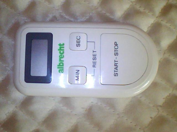 taimer-elektronnyi-s-magnitom-dlia-otsceta-vremeni-do-100-minut-big-2