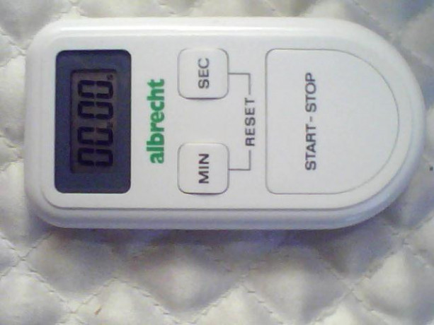 taimer-elektronnyi-s-magnitom-dlia-otsceta-vremeni-do-100-minut-big-4