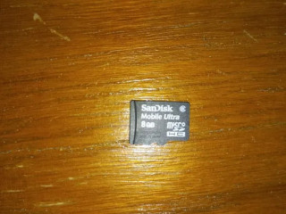 karta-pamiati-microsd-8-gb